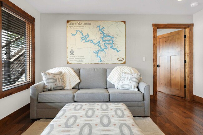 201 Shady Ozark Ln unit ID1353786P, Sunrise Beach, MO 65079 - photo 5