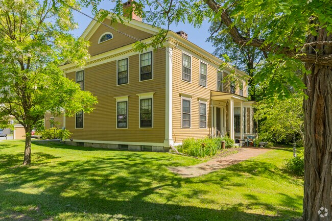 Brookline's New England-style homes feature timeless details, pitched roofs, and a deep connection to Vermont tradition.
