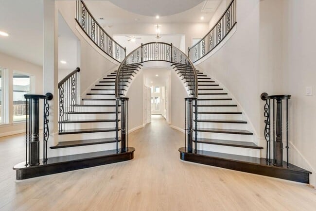 2704 Hartman Cir, Mansfield, TX 76063 - photo 3