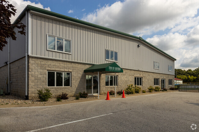 Hebron Christian Academy provides private education in the neighborhood of 
Porter County