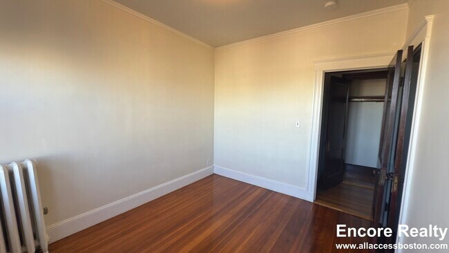 163 Summer St unit 37, Somerville, MA 02143 - photo 7