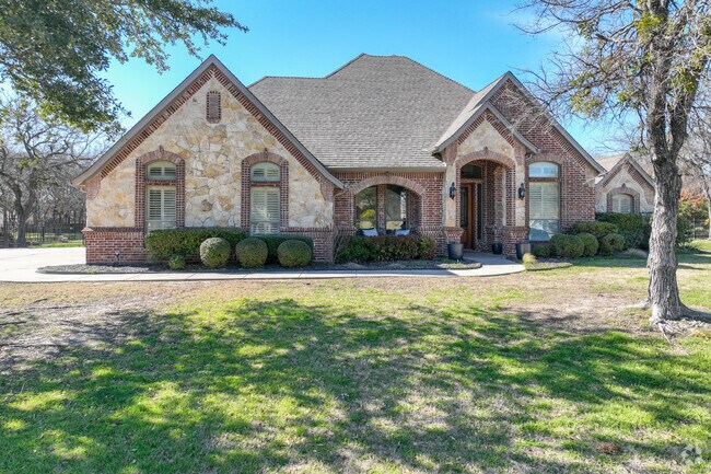 Lakeside's brick homes offer this Ft. Worth bedroom community a blend of style and comfort.