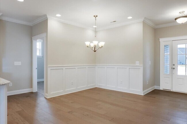 1819 Parham Dr, Graham, NC 27253 - photo 4