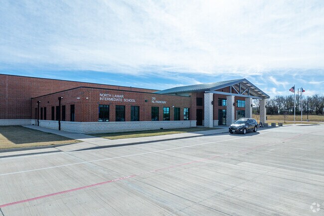 North Lamar Intermediate School