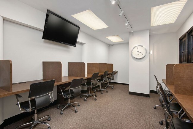 2756-60 N. Pine Grove, Chicago, IL 60614 - photo 7