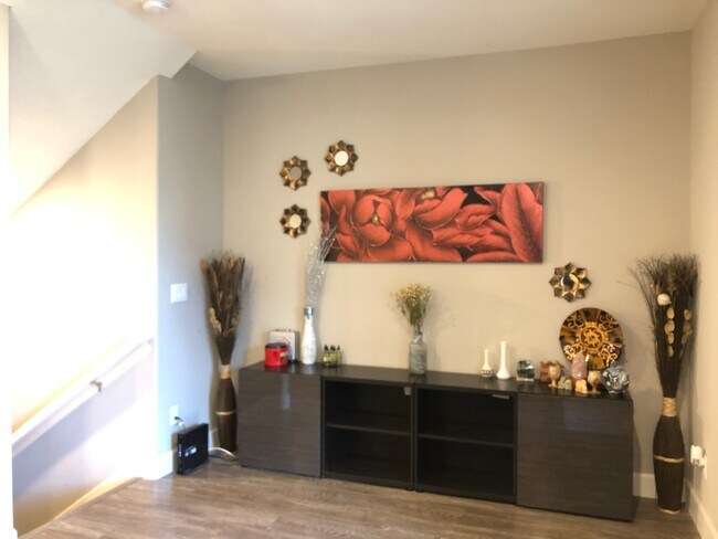 1320 Windswept Common unit 6, Livermore, CA 94550 - photo 3