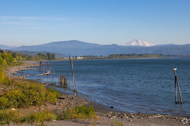 Washougal Waterfront Park offers views of the river and Mt. Hood.