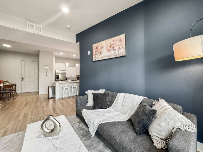 2901 Indiana St unit ID1327994P, Dallas, TX 75226 - photo 6