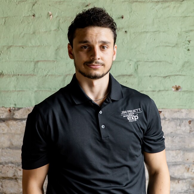 Agent Photo