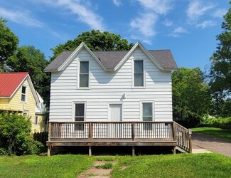 528 Broadway St, Eau Claire, WI 54703