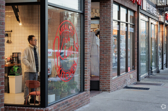 Kim's Kitchen in Palisades Park, NJ offers Korean meals to go.