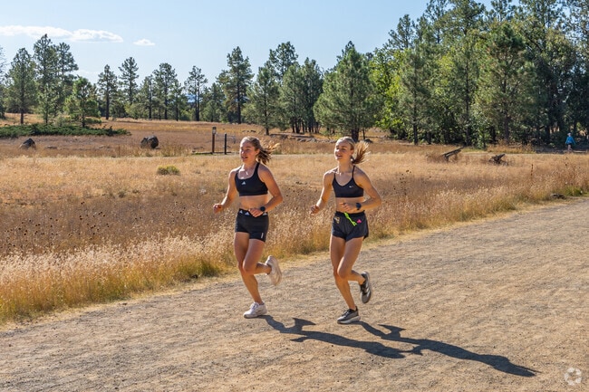 Swiss Manor has access to the Flagstaff Urban Trails System.