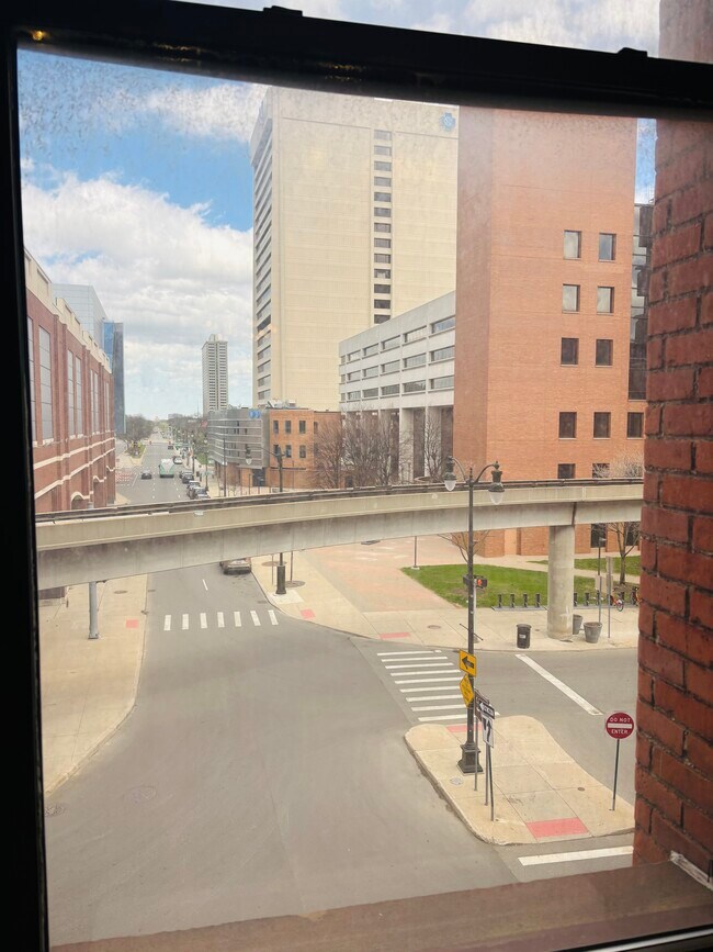 743 Beaubien St unit 303, Detroit, MI 48226 - photo 5