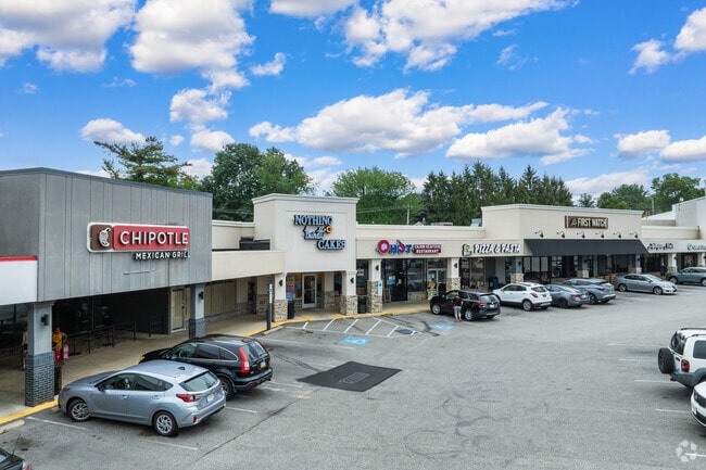 Abington Towne Center in Roslyn has a variety of small shops for locals to shop in.