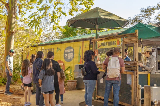 Enjoy wonderful fun activities at Zoo Miami near South Miami Heights, FL.