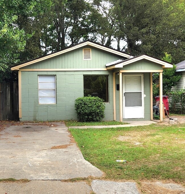 630 Morrow Ave, Macon, GA 31217