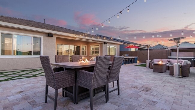 2506 E Pleasant Ln, Phoenix, AZ 85042 - photo 4