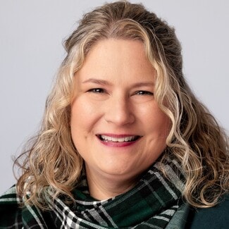 LISA ELZINGA