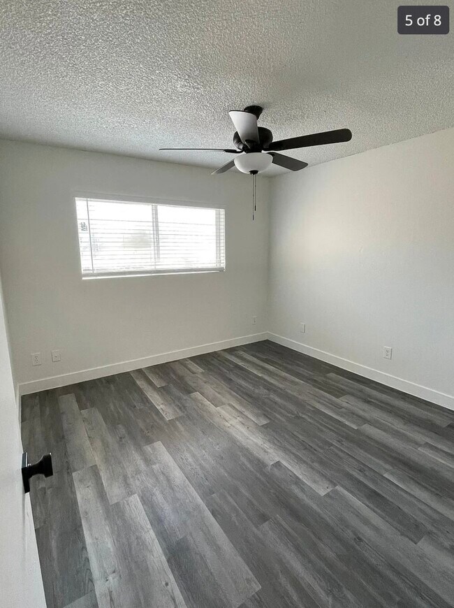 2201 E Cactus Rd unit 2, Phoenix, AZ 85022 - photo 7