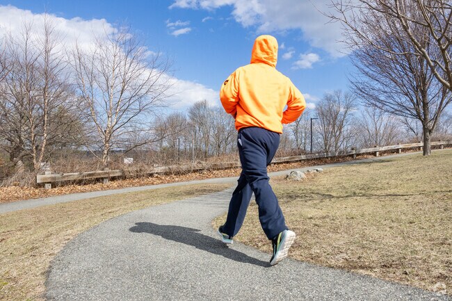 Joggers enjoy the well paved hilly areas of North Faulkner for their challenging elevation.