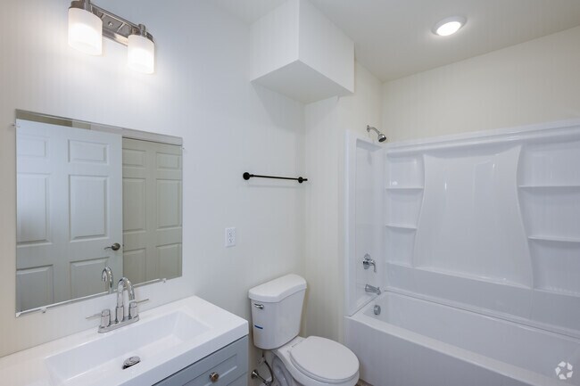 Pine Street Apartments, Pawtucket, RI 02860 - photo 7