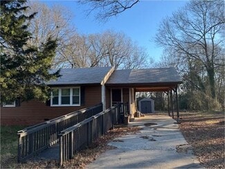 1709 Lyndon Ave, Anderson, SC 29624