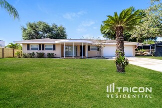 1771 Faulds Rd N, Clearwater, FL 33756