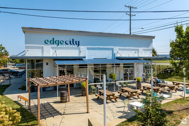 Enjoy a cold beverage at the Edge City Brewery on minutes from Idlewild South.