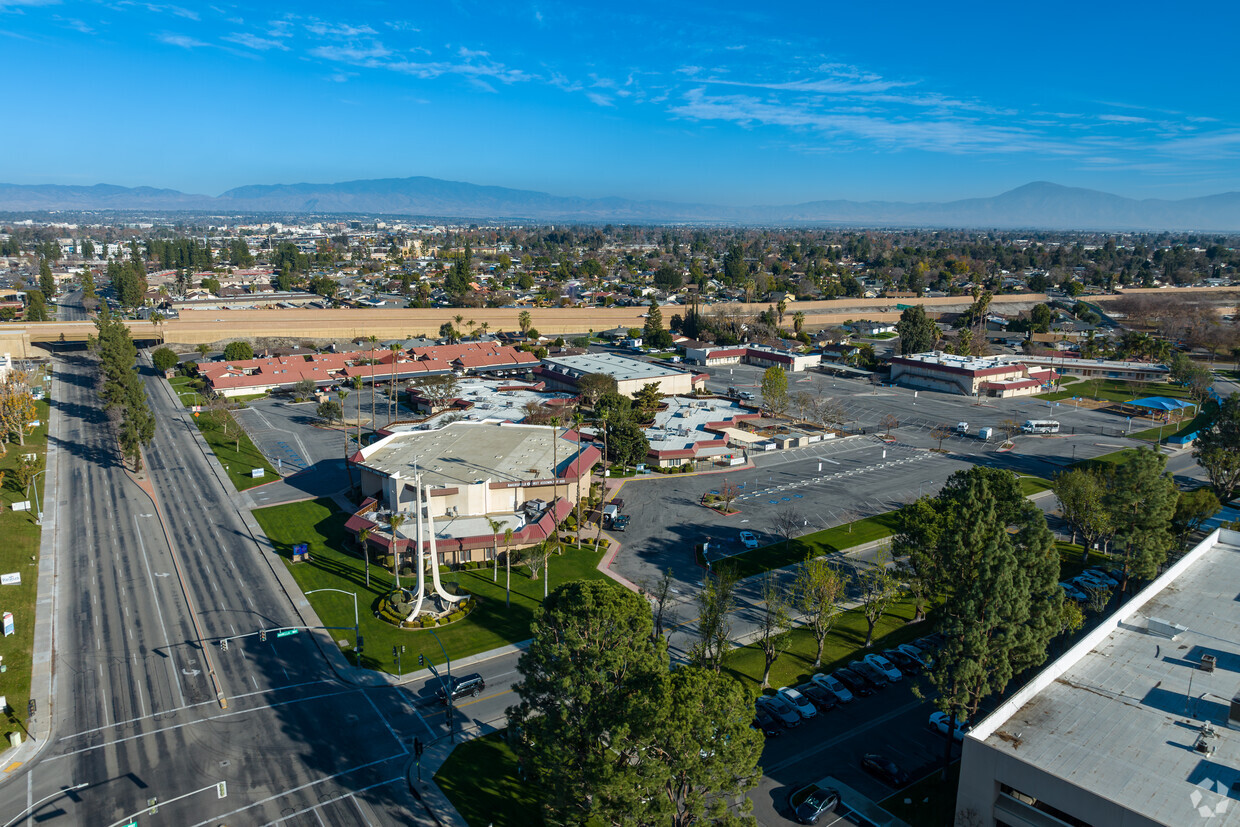 Stockdale Christian School, Bakersfield CA Rankings & Reviews - Homes.com