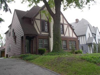 18323 Newell Rd Unit 3, Shaker Heights, OH 44122