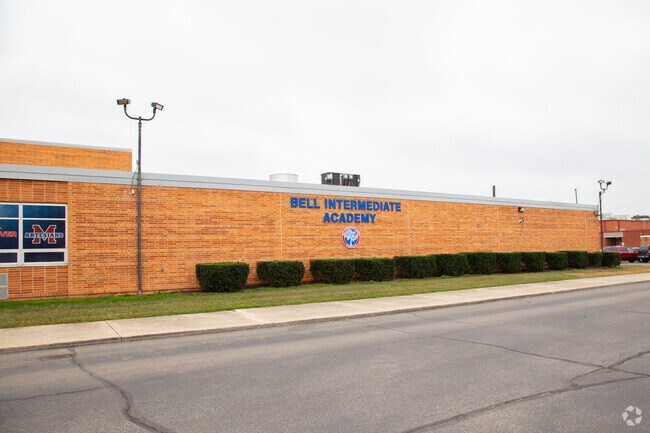 Bell Intermediate Academy provides education for 5th and 6th grades in Martinsville.