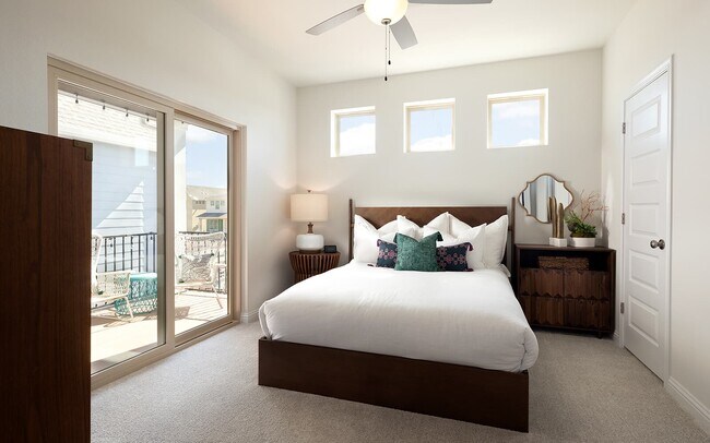 Urban Homes, Berkley Plan unit 36759427, Austin, TX 78744 - photo 5