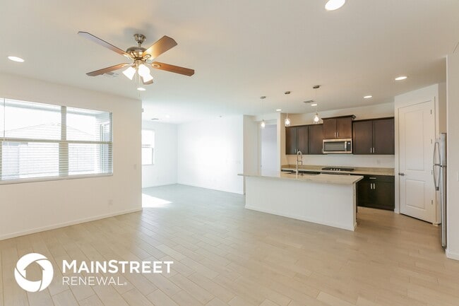 5533 W Walatowa St, Phoenix, AZ 85041 - photo 4