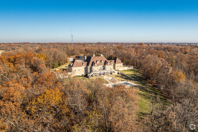 Stately mansions with large estates fill out Arbor Hills.