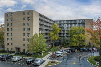 250 Chatham Way, Mayfield Heights, OH 44124