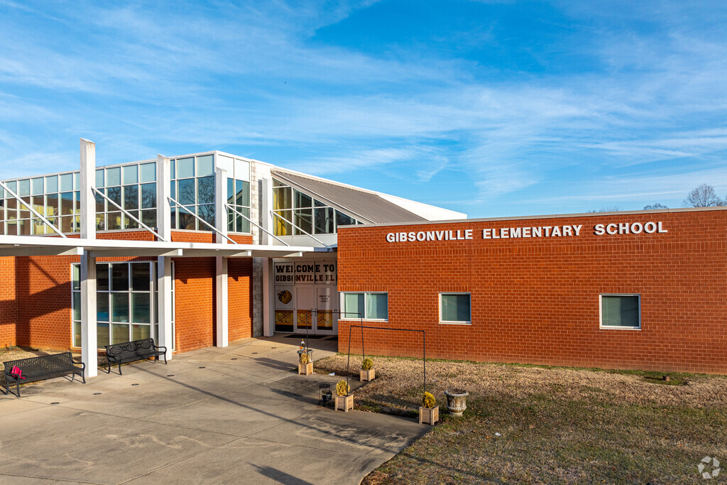 Gibsonville Elementary School serves over 500 students in grades K-5.