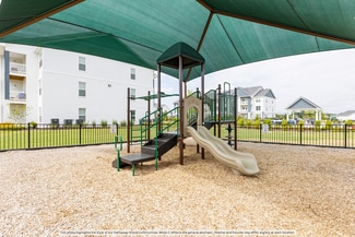 5000 Hathaway Ln, Denver, NC 28037