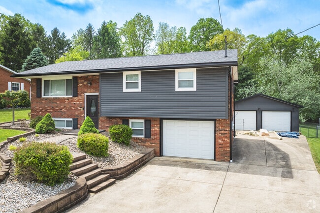 Lubeck is an entirely hilly neighborhood featuring many homes with garages below the incline.
