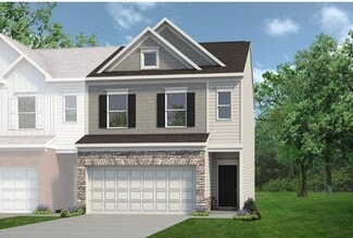 2440 Ravencliff Dr, Austell, GA 30168