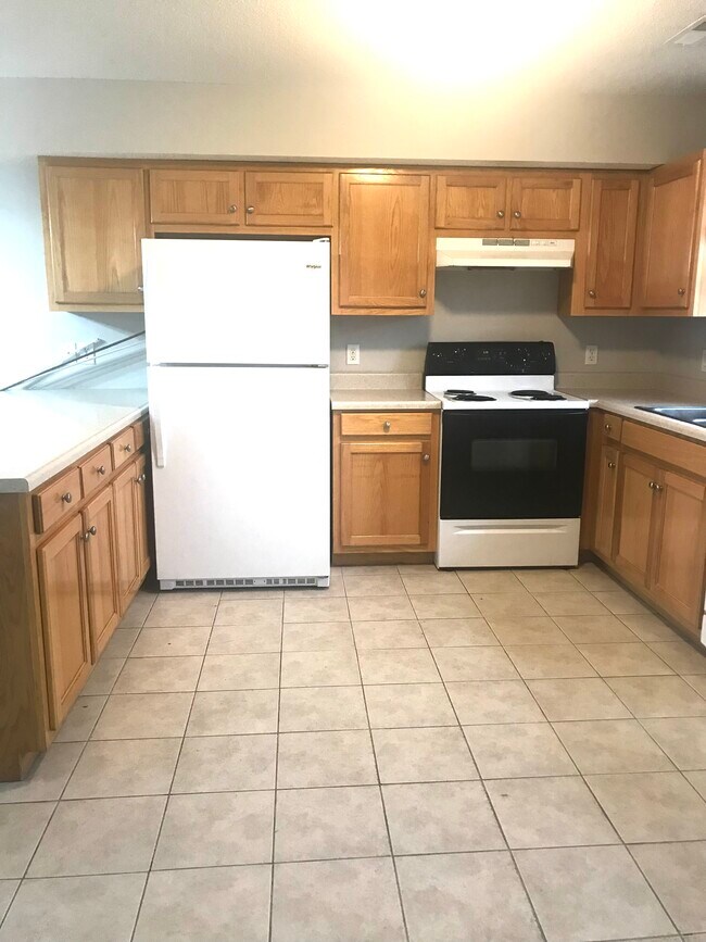 2702 Lantern Walk SE, Huntsville, AL 35803 - photo 3