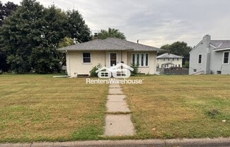 1042 6th Ave S, South Saint Paul, MN 55075