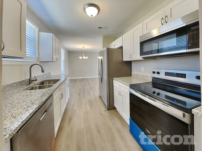 213 Walnut Crest Dr, Gallatin, TN 37066 - photo 5