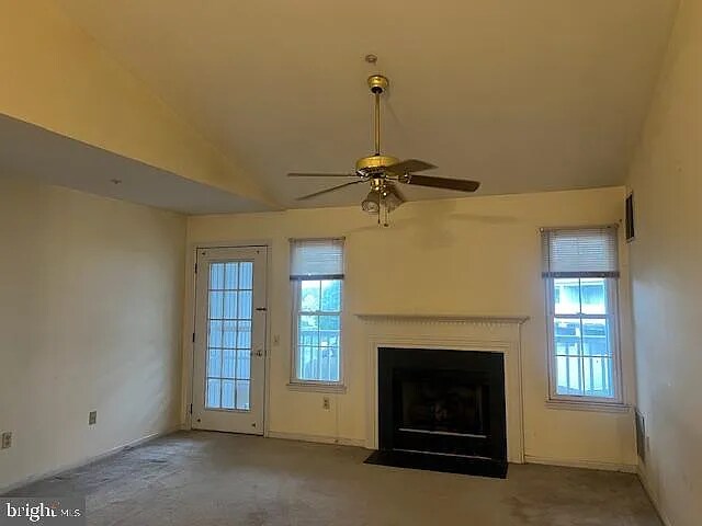 1908 Waters Edge Dr unit 129, Newark, DE 19702 - photo 7