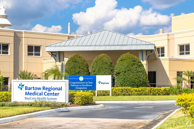 Bartow Regional Medical Center is the nearest medical facility to Sun Ridge.