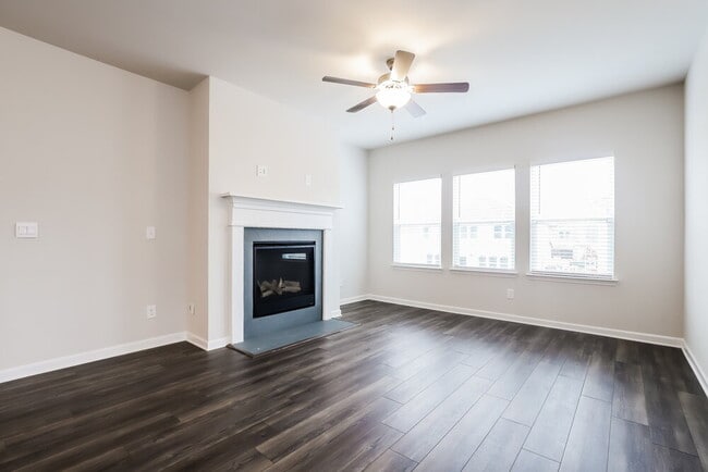 5841 Hackberry Ln, Braselton, GA 30517 - photo 3