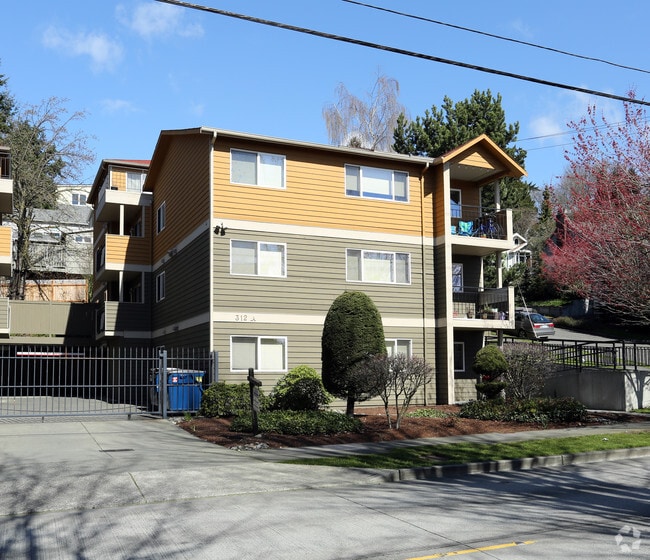 Chen, Seattle, WA 98103 - photo 3