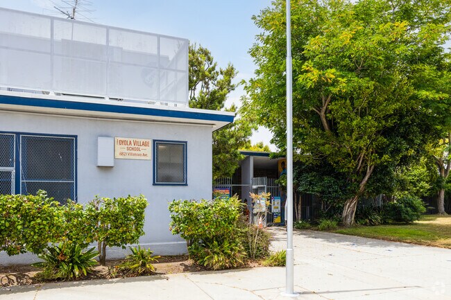 Loyola Village Elementary School is located on Villanova Ave in Los Angeles, CA.
