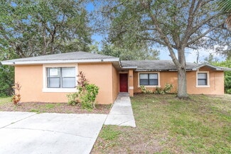 1068 Tower St SE, Palm Bay, FL 32909