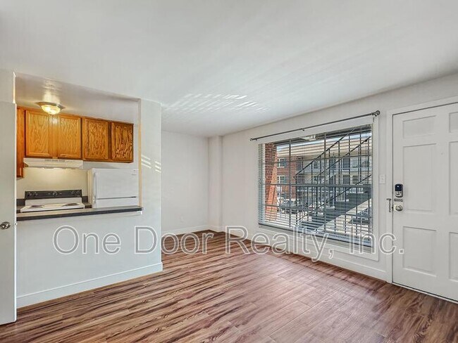 732 Scotland St unit 19, Williamsburg, VA 23185 - photo 4