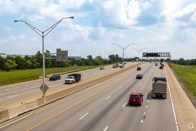 With the interstate just moments away Devon Triangle is a commuters dream.